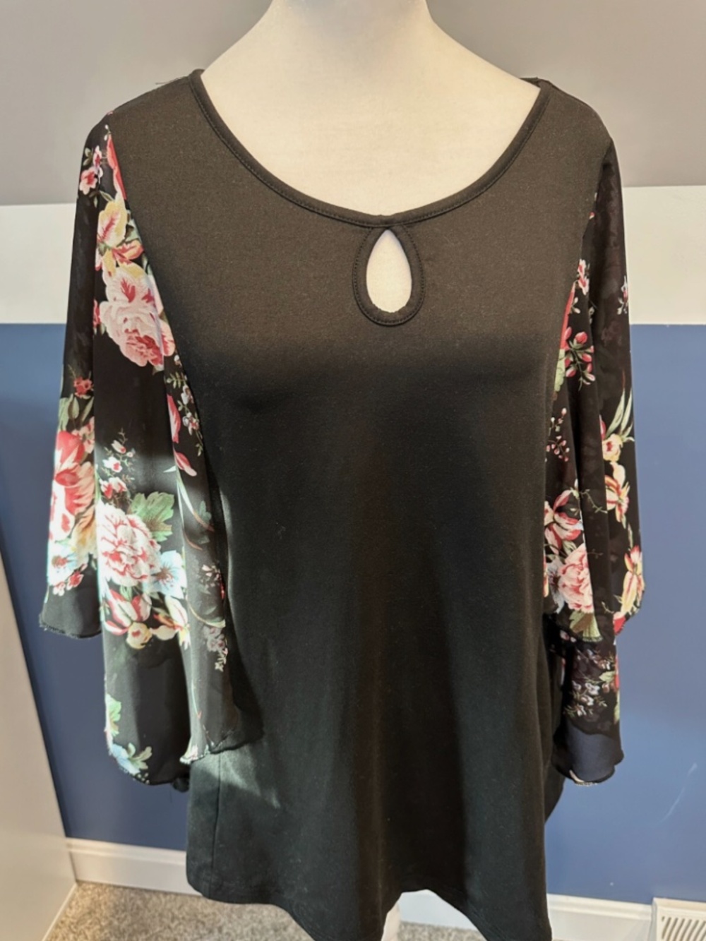 SHEIN CURVE Plus Floral Print Butterfly Sleeve Blouse SIZE 1XL Sheer Floral Arms